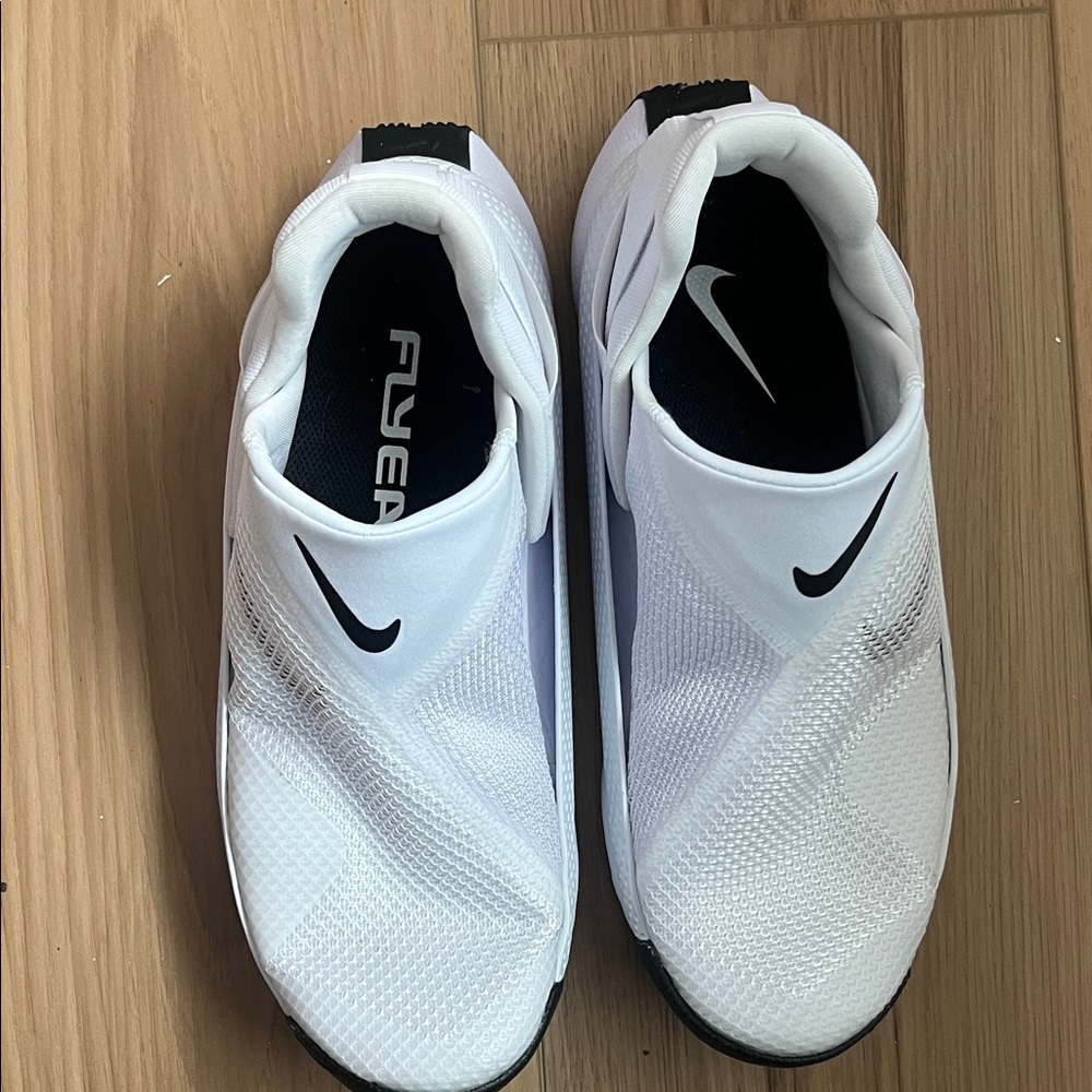 NEW Nike GO FLYEASE White 8.5 - Picture 4 of 9
